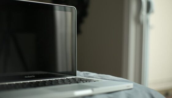 Usuwanie ciasteczek w Chromebooks – poradnik dla rodziców